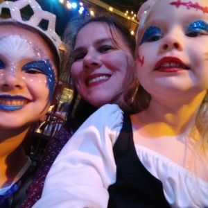 Meet your Posher, Keeley